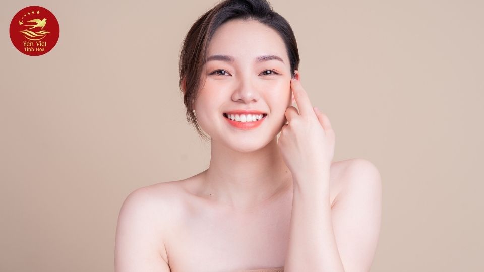 Đẹp Da Nhờ Collagen Có Trong Yến