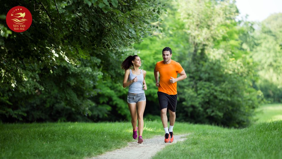 Ăn yến sào sau khi chạy bộ hỗ trợ cải thiện về sức khỏe