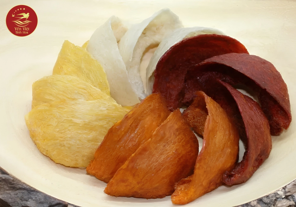 Phân biệt yến tổ thông qua màu sắc