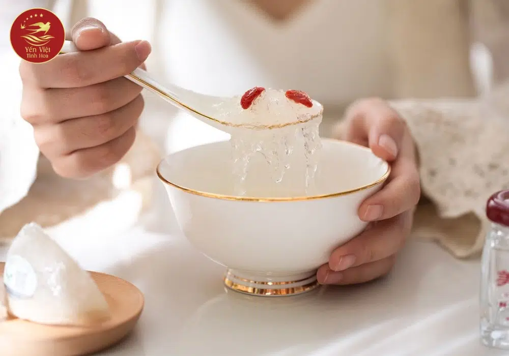 Lợi ích của yến chưng đường phèn đối với sức khỏe