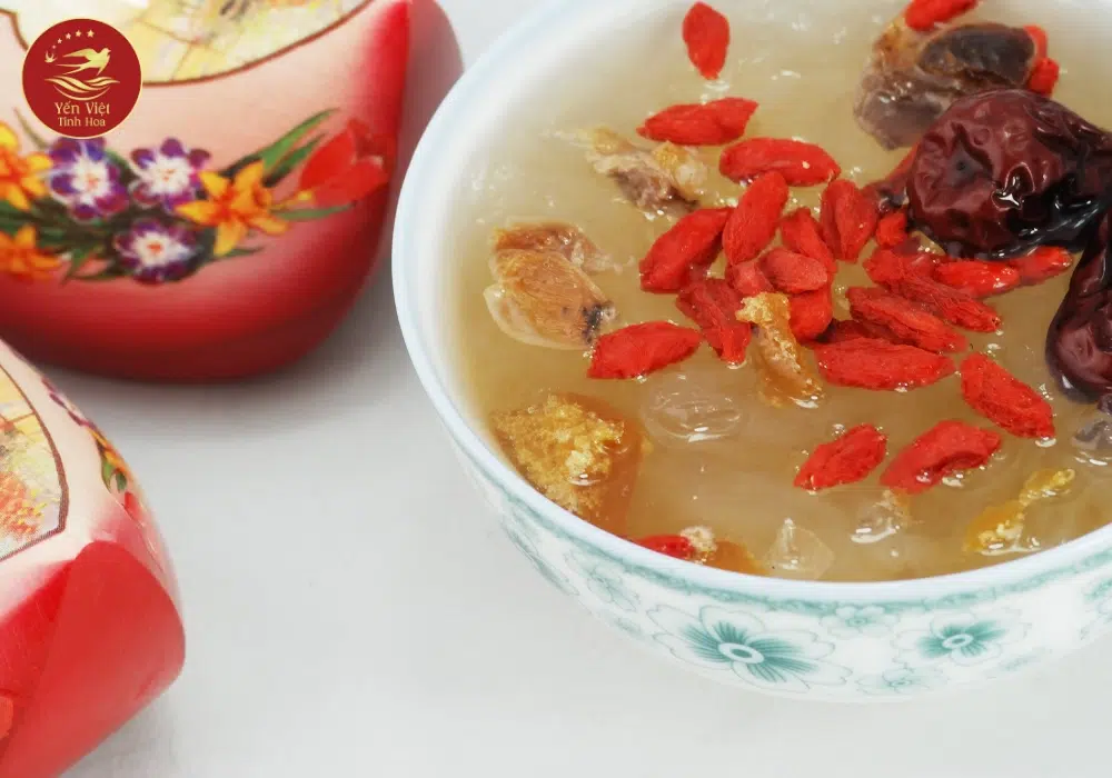 Yến chưng